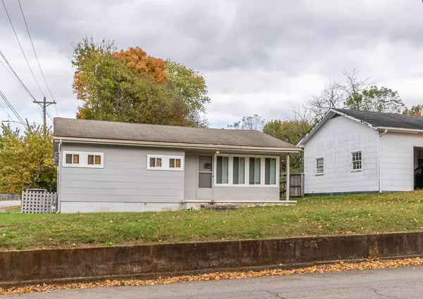 301 Keith LN, Athens, TN 37303