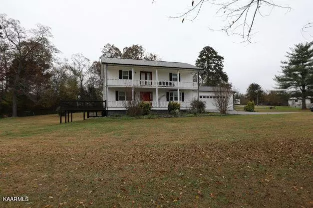 Vonore, TN 37885,1005 Corntassel RD