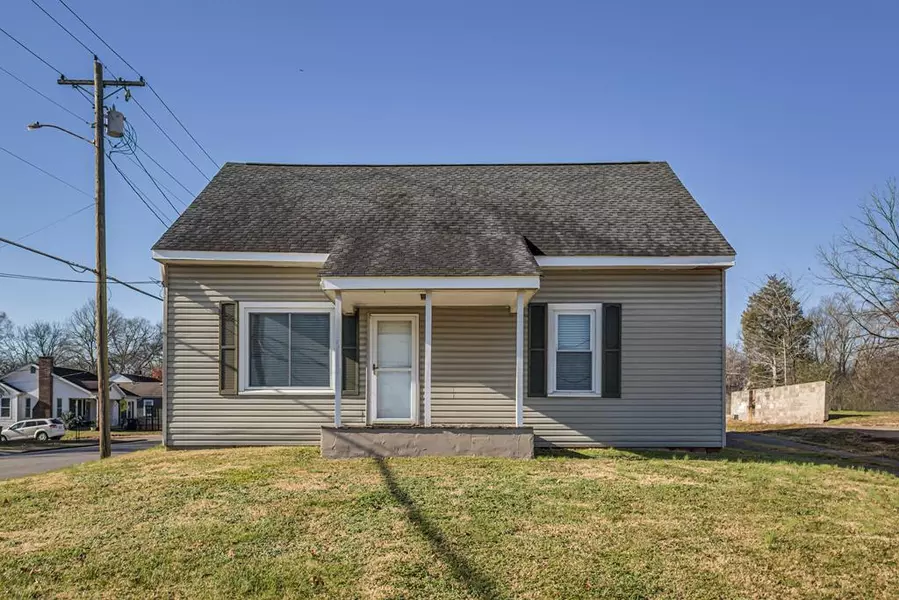 116 S HL, Athens, TN 37303