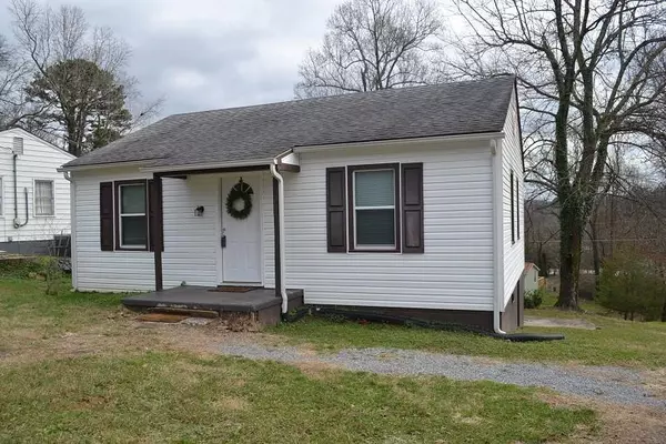 311 Long DR, Harriman, TN 37748