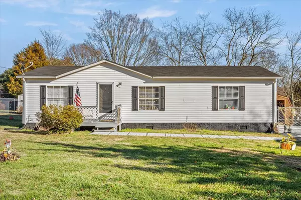 304 Pond Hill RD, Niota, TN 37826