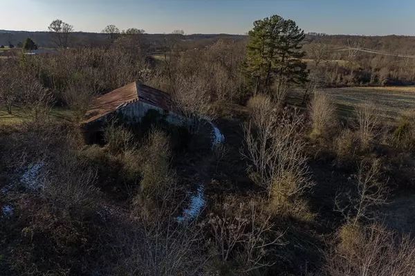 Baxter, TN 38544,4451 window Cliff