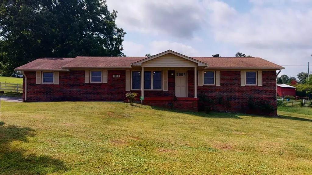 2660 Benton PIKE NE, Cleveland, TN 37323