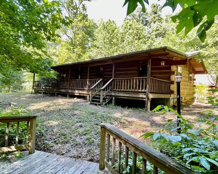 164 Goldminers RD, Tellico Plains, TN 37385