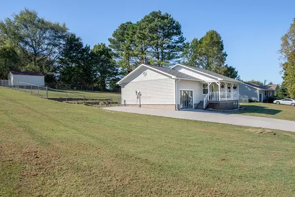 Sweetwater, TN 37874,315 Hawkins RD