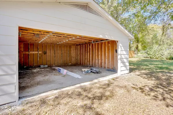 Sale Creek, TN 37373,111 Leggett RD