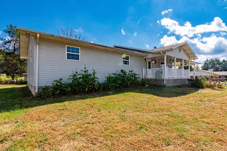 1680 Muddy Creek RD, Spring City, TN 37381