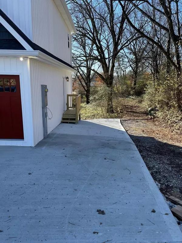 Athens, TN 37303,1195 Lawson ST