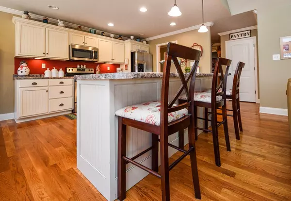 Charleston, TN 37310,330 Moore Circle RD NW