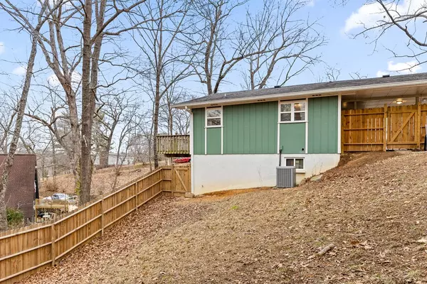 Soddy-daisy, TN 37379,11654 Holly CIR