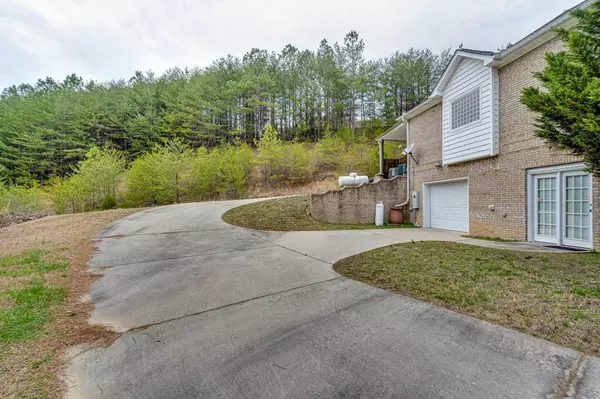 Cleveland, TN 37312,141 Walker Brow TRL NW