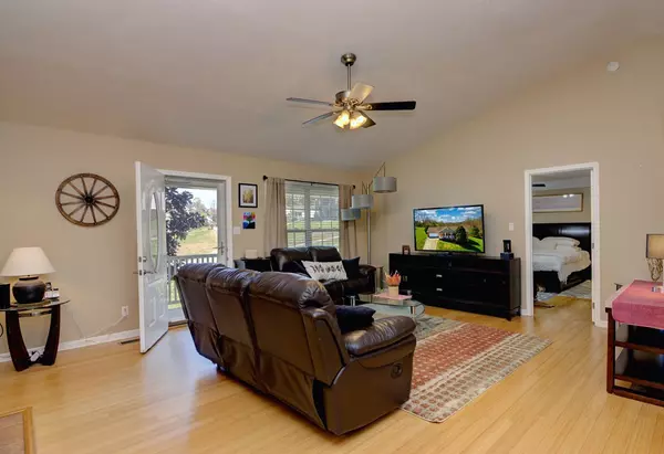 Friendsville, TN 37737,1763 Derby Downs DR