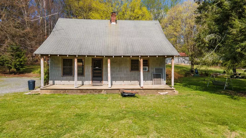 4827 Spring Place RD SE, Cleveland, TN 37323