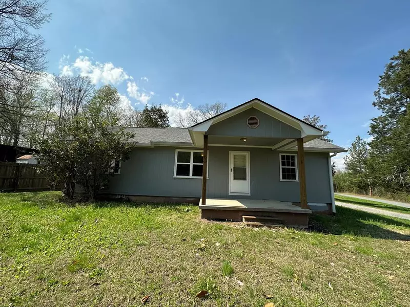 139 Creek RD, Spring City, TN 37381