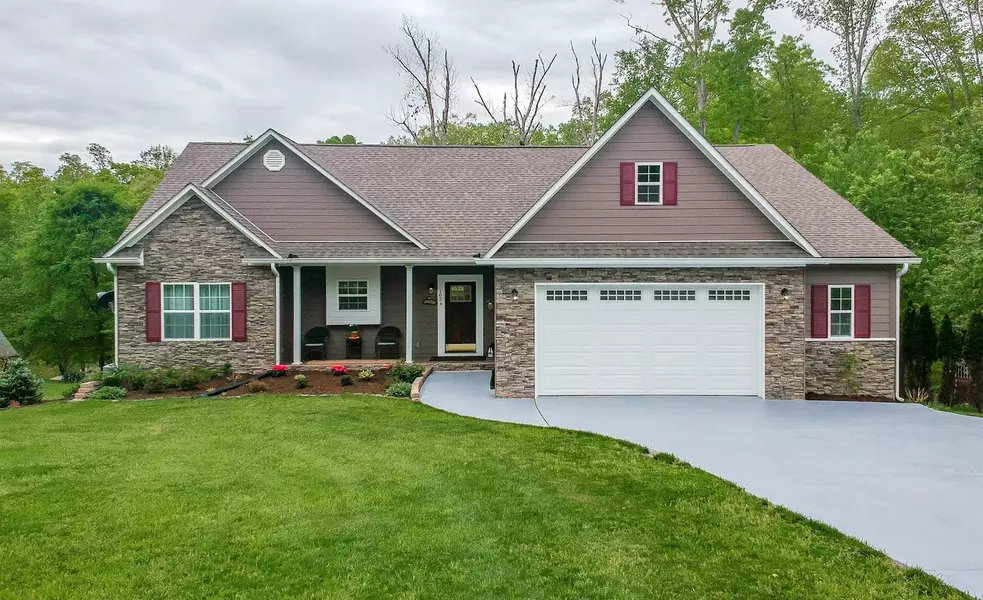 162 Piney Bay LN, Spring City, TN 37381