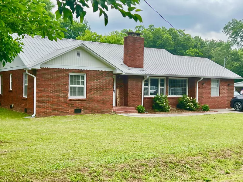 442 W Rhea AVE, Spring City, TN 37381