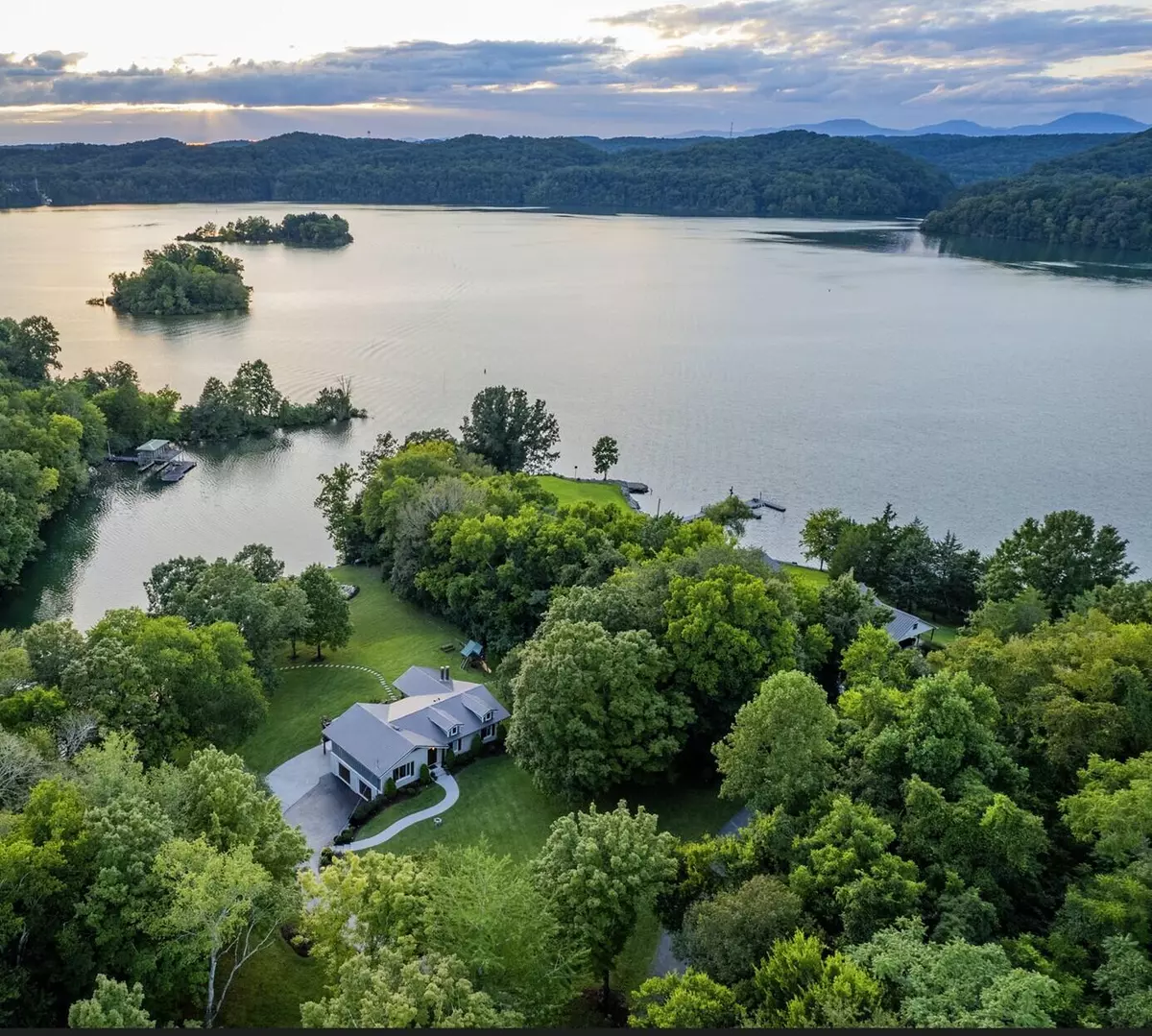 Knoxville, TN 37932,3313 W Gallaher Ferry RD