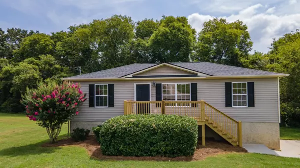 Charleston, TN 37310,139 Apple Valley CT NE