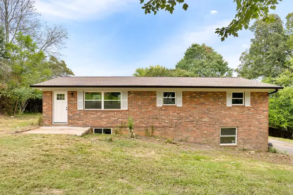 198 Belleview DR SE, Cleveland, TN 37323