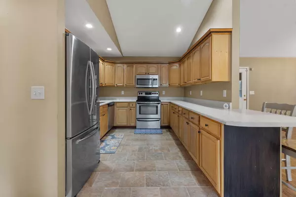 Dayton, TN 37321,916 Five Points RD