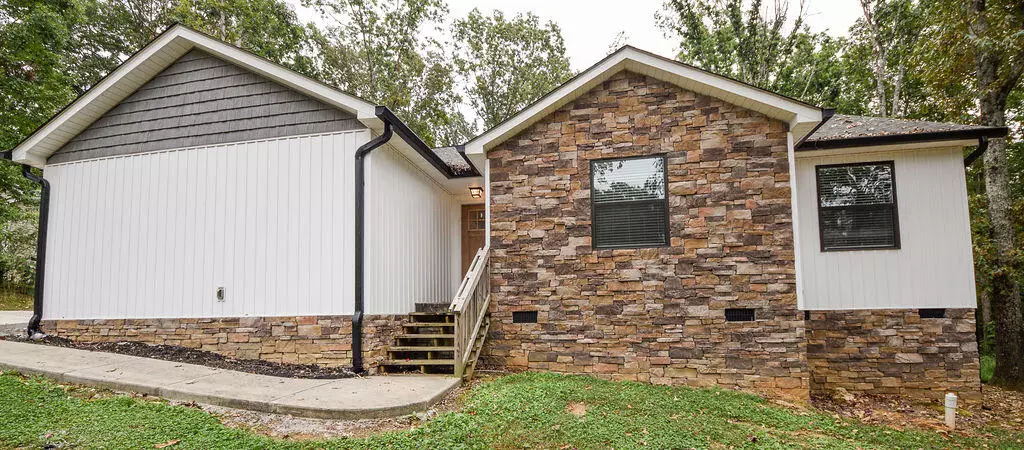 Charleston, TN 37310,122 Maple CT