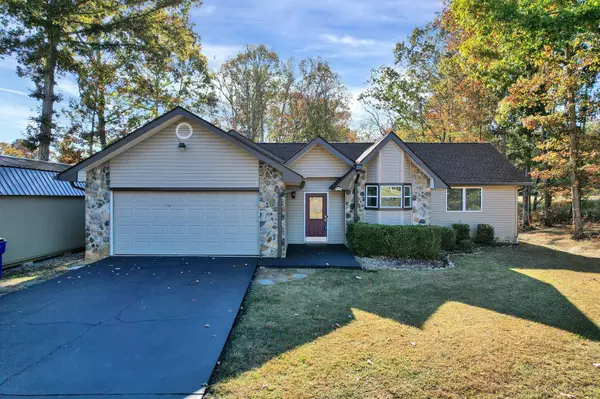 1323 Driftwood TRL NW, Cleveland, TN 37312