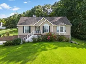 Soddy-daisy, TN 37379,9701 Autumn View CIR