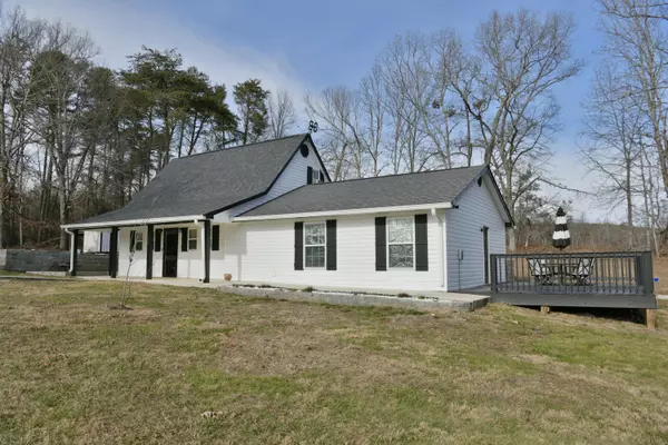 Evensville, TN 37332,125 Charles Walker LN