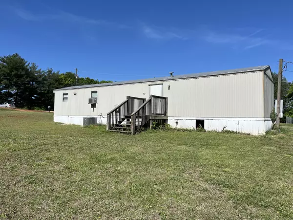 Benton, TN 37307,139 Poplar ST