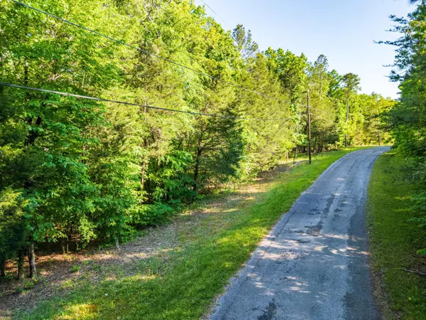 Lot 5 Warren LN, Decatur, TN 37322