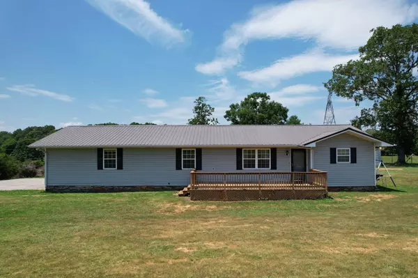 Benton, TN 37307,7961 Hwy 411