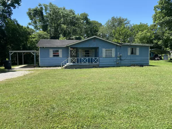 Graysville, TN 37338,215 Burnett ST