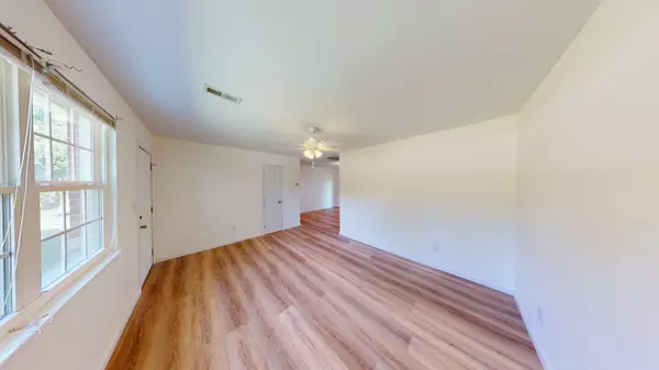 Pikeville, TN 37367,92 Mary Ann LN