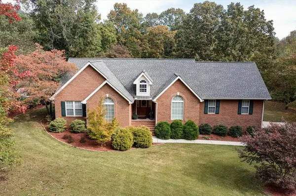 Dunlap, TN 37327,945 Big Cedar DR