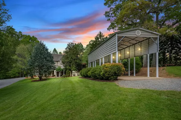 Epworth, GA 30541,2488 Madola RD