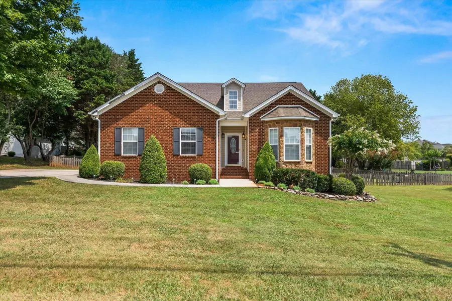 1202 Crestway Drive, Athens, TN 37303