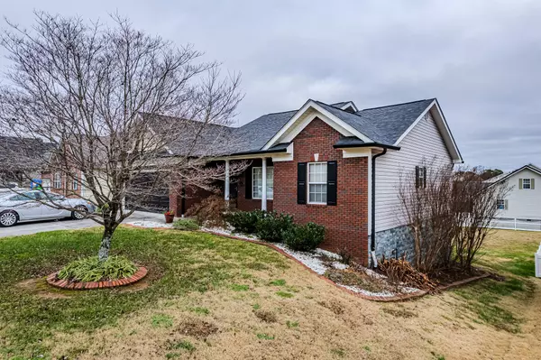214 Fyke DR, Athens, TN 37303