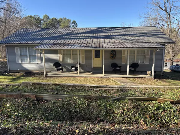 Tellico Plains, TN 37385,620 Southard ST