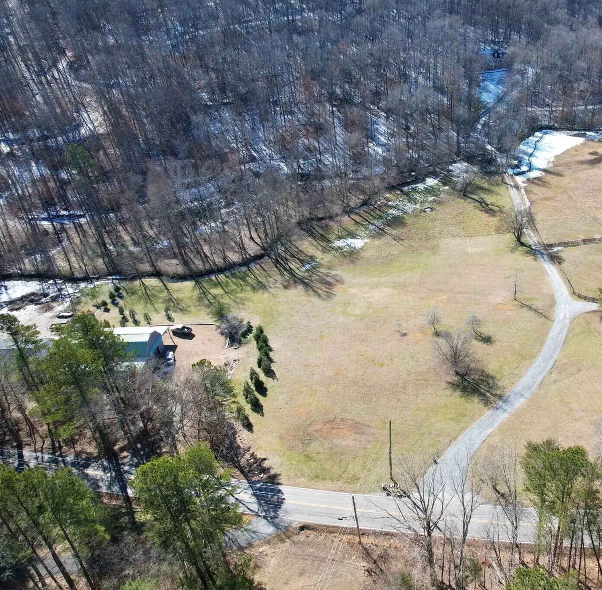 Mcdonald, TN 37353,10646 Pine Hill RD