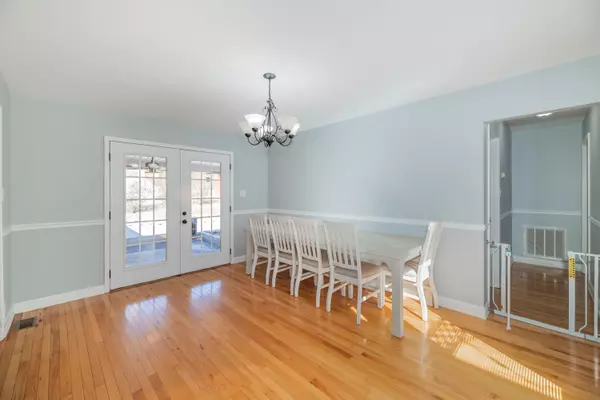 Oliver Springs, TN 37840,421 Maple AVE