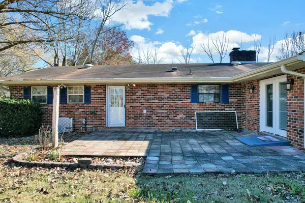 Athens, TN 37303,814 Cedar Springs RD