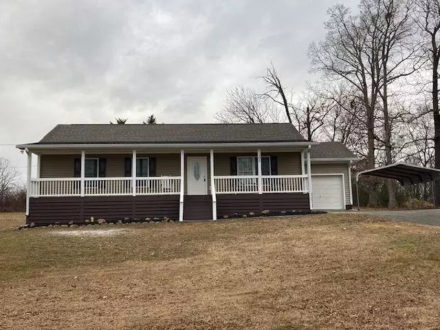 105 Mcclure RD, Benton, TN 37307