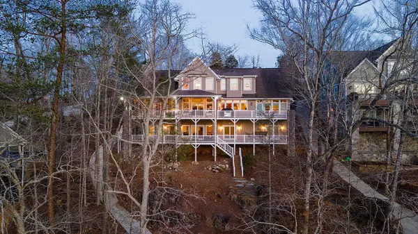 Jacksboro, TN 37757,627 Windsor LN