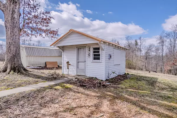 Delano, TN 37325,210 Linsdale RD