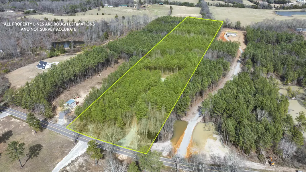 1045 White Flats RD, Evensville, TN 37332