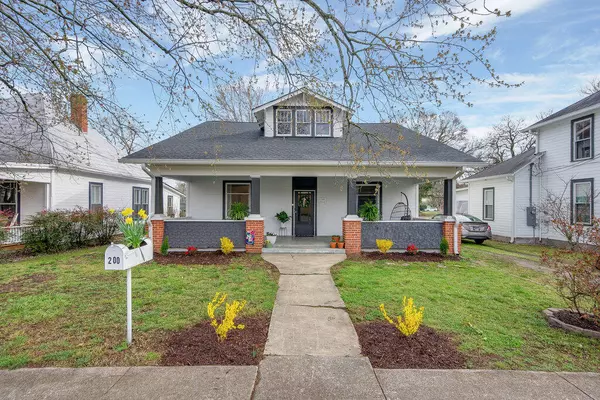 200 3rd Avenue AVE, Dayton, TN 37321