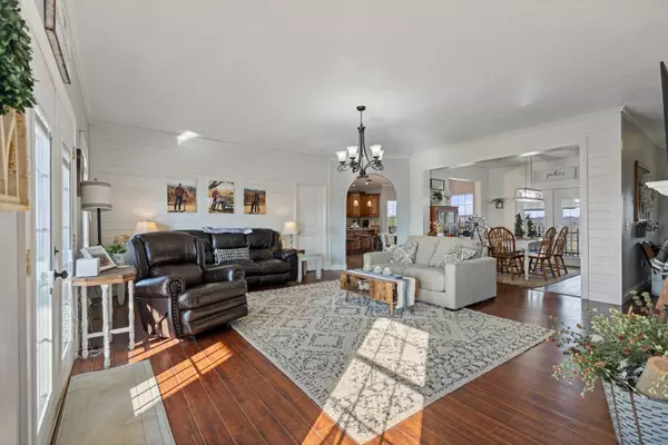 Riceville, TN 37370,225 County Road 728