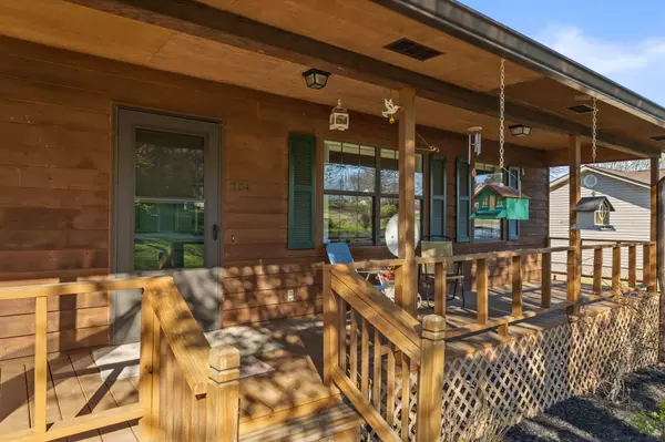 Sweetwater, TN 37874,204 Mahala RD