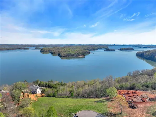 570 Hidden Forest TRL, Spring City, TN 37381