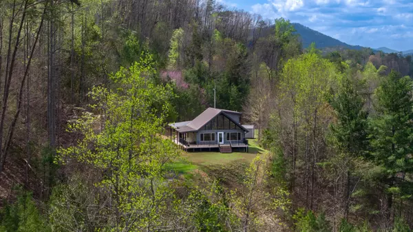 Tellico Plains, TN 37385,5121 Highway 360